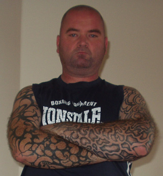 Tattooed Top: Gay Escort in Hampshire, UK